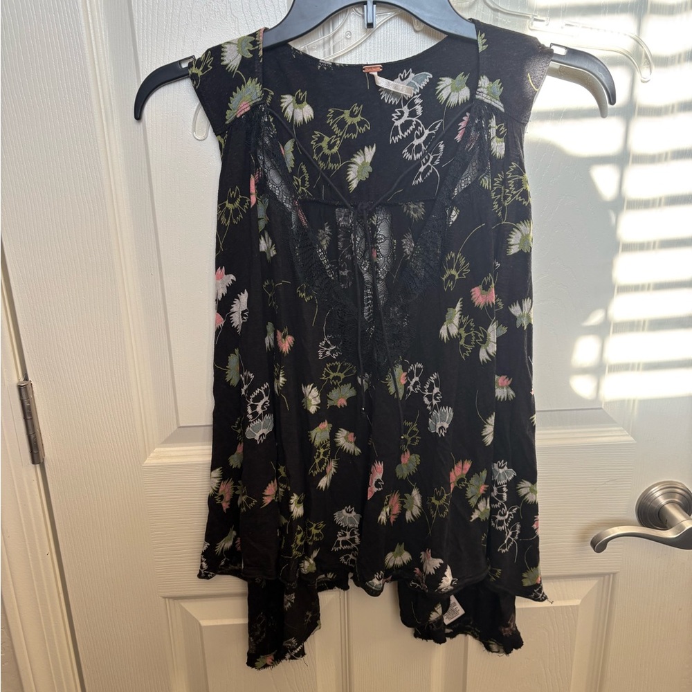 Free People Black Floral Sleeveless Blouse
